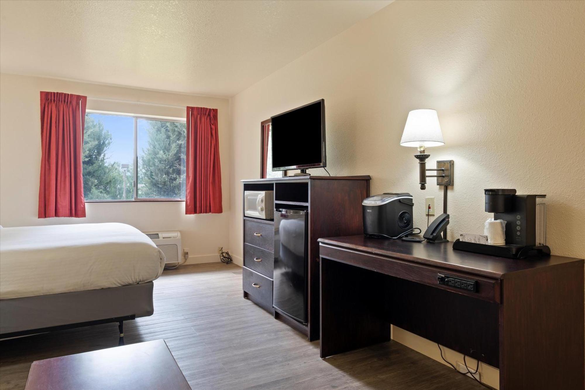 Quincy Inn And Suites Kültér fotó
