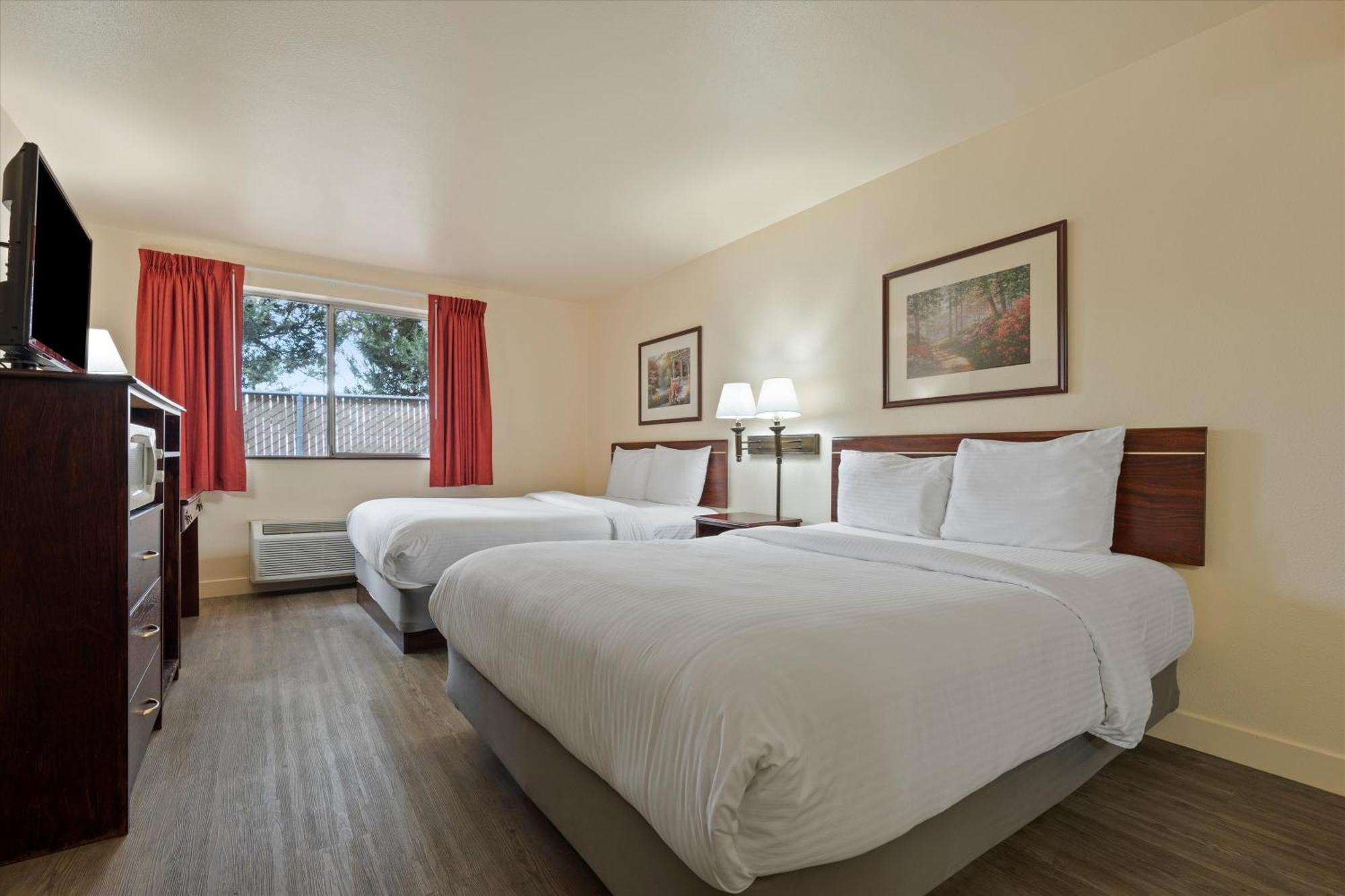 Quincy Inn And Suites Kültér fotó