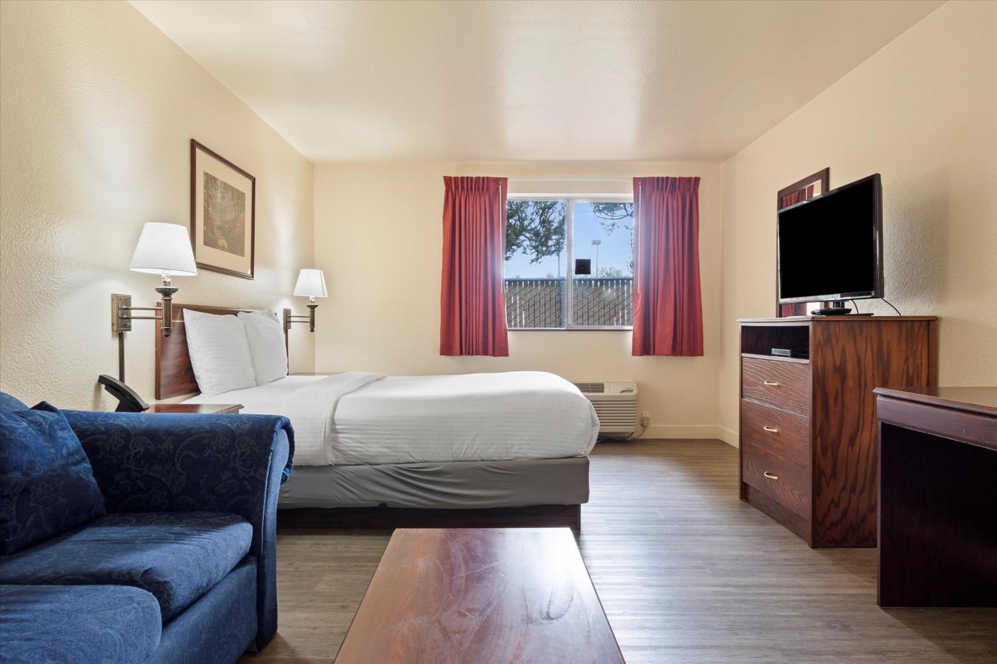 Quincy Inn And Suites Kültér fotó