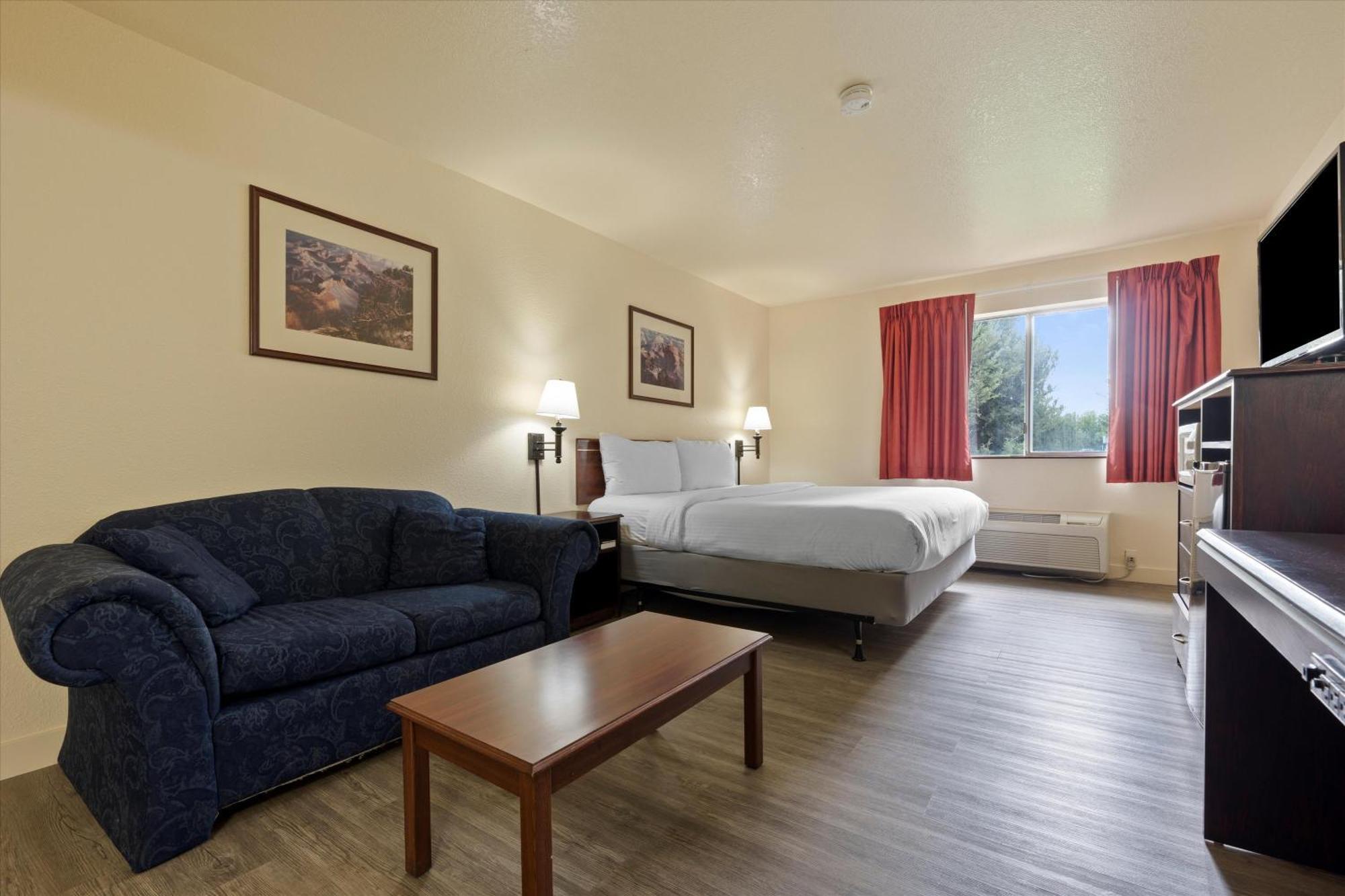 Quincy Inn And Suites Kültér fotó