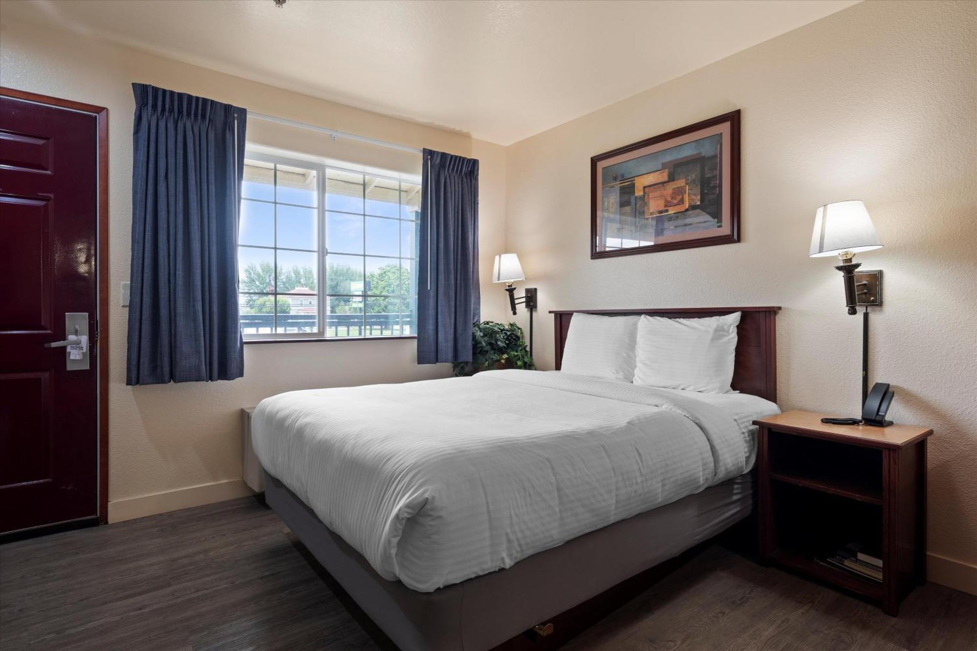 Quincy Inn And Suites Kültér fotó